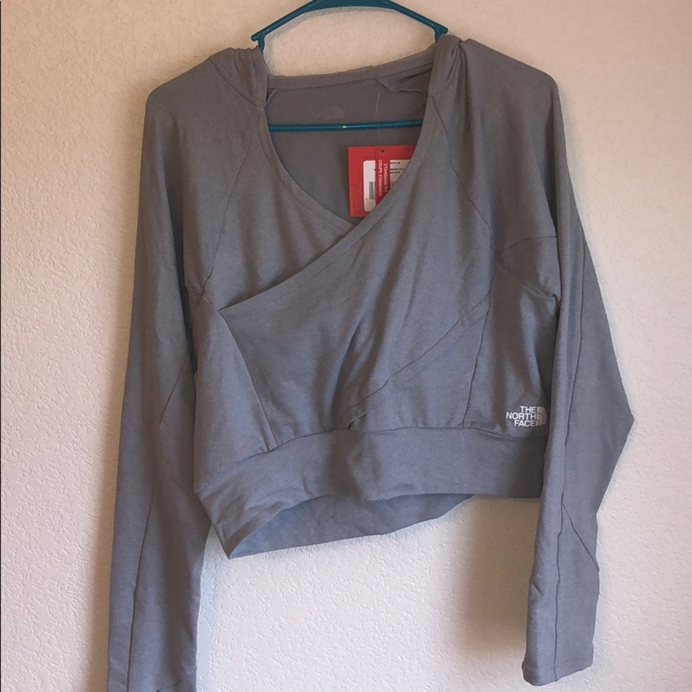 Women’s light gray crop top /pull over hoodie